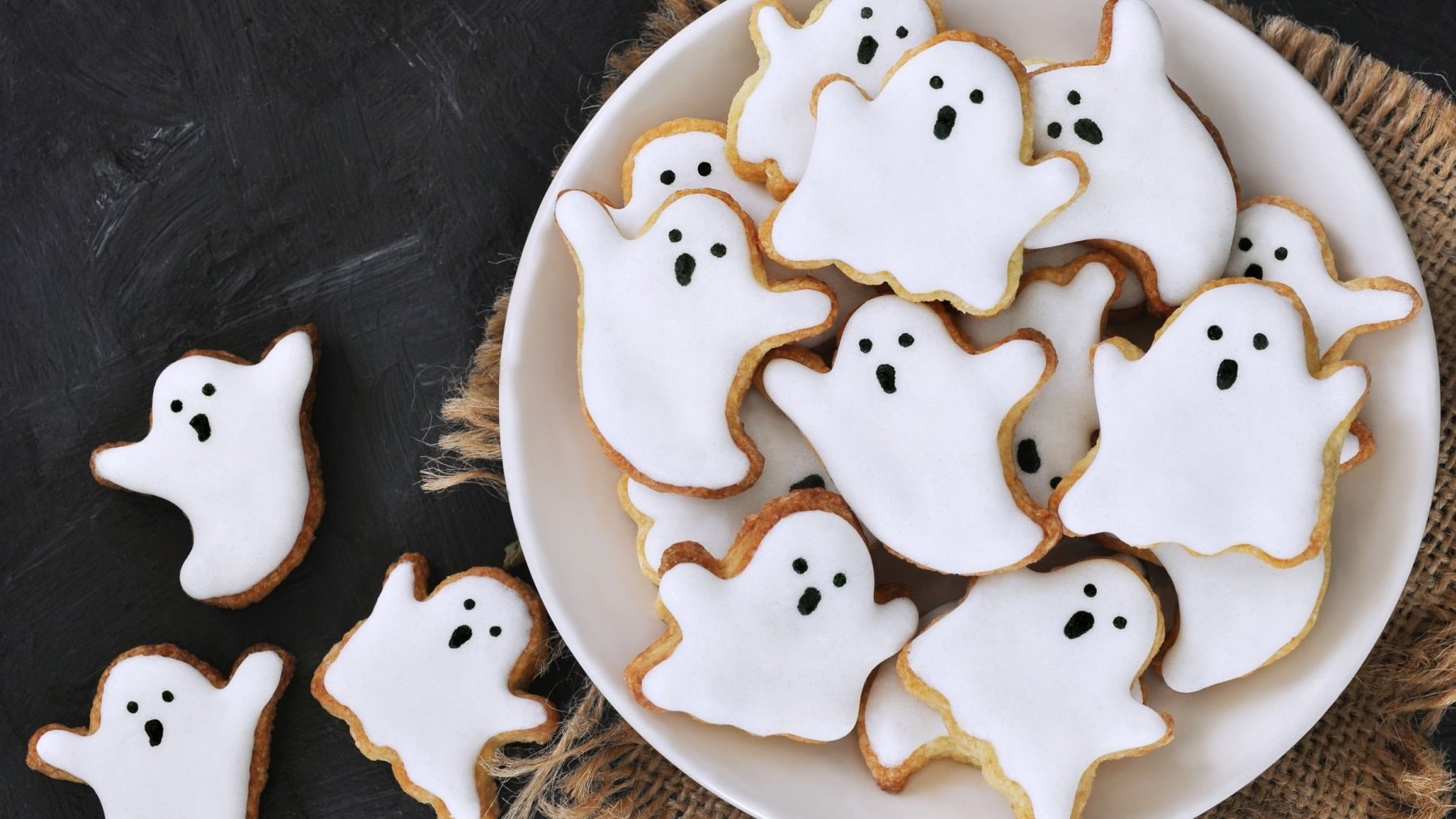 Halloween Gingerbread Ghost Cookies White Wings